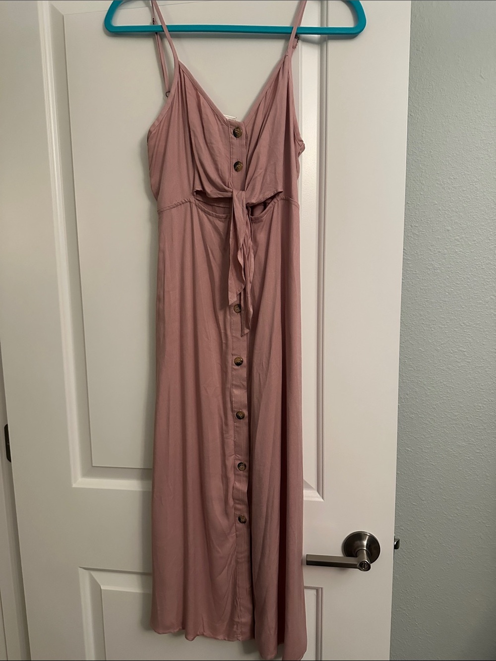 Mimi Chica Dusty Pink Button-Front Tie Maxi Dress